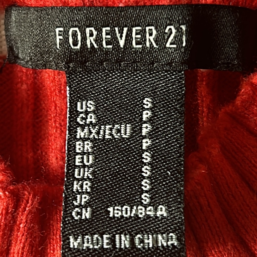 Forever 21 Sleeveless Striped Ribbed Mock Neck Sweater Tank Top - Picture 6 of 8